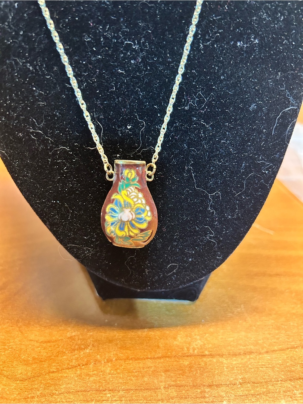 Vintage Cloisonné floral vase pendant necklace